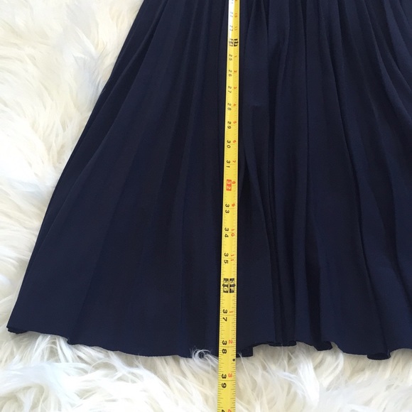 Women Dress - Picture 6 of 10